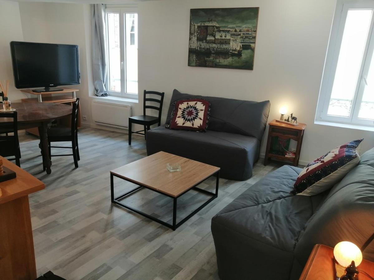 F Logement Entier 考特尼 外观 照片